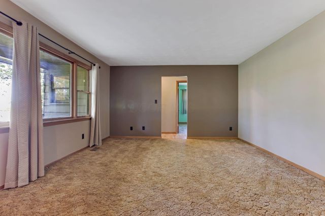 10293 Smoke Road SW, Etna, OH 43062