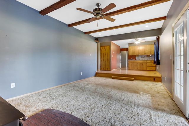 10293 Smoke Road SW, Etna, OH 43062