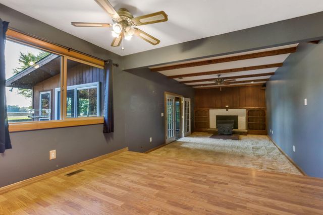 10293 Smoke Road SW, Etna, OH 43062