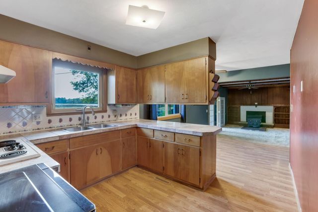 10293 Smoke Road SW, Etna, OH 43062