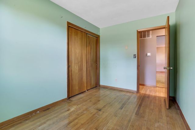 10293 Smoke Road SW, Etna, OH 43062