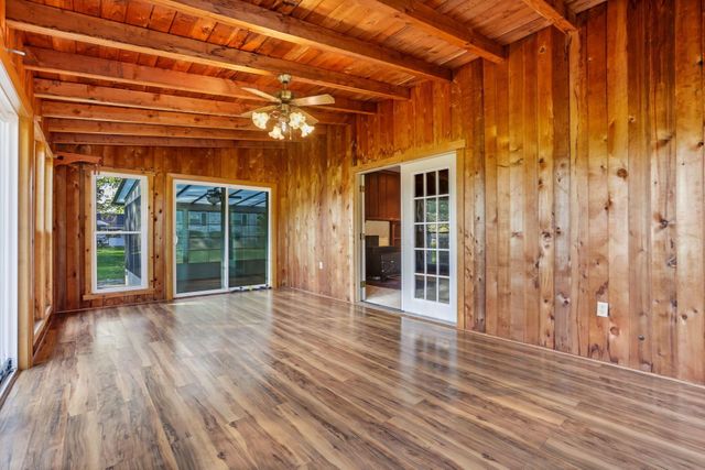 10293 Smoke Road SW, Etna, OH 43062