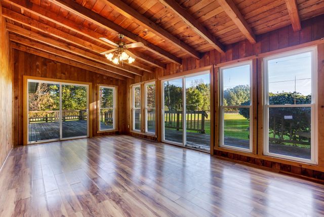 10293 Smoke Road SW, Etna, OH 43062