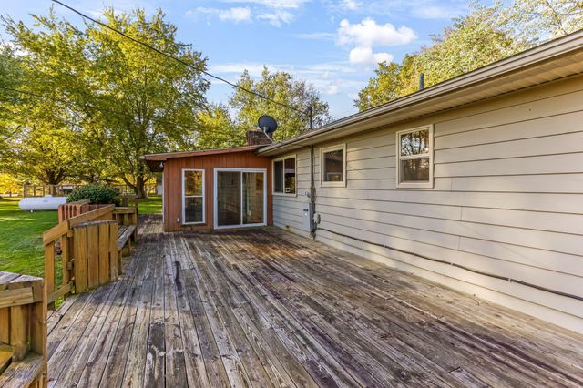 10293 Smoke Road SW, Etna, OH 43062