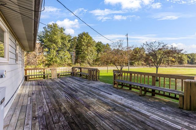 10293 Smoke Road SW, Etna, OH 43062