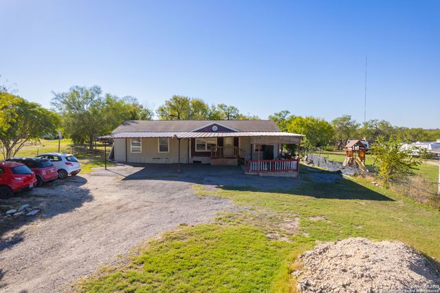 7176 Burshard Rd, San Antonio, TX 78263