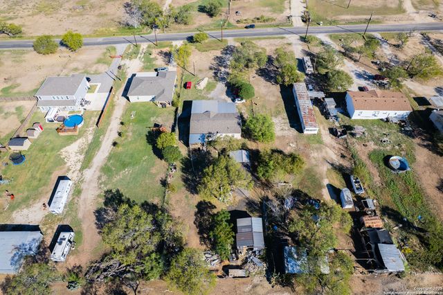 7176 Burshard Rd, San Antonio, TX 78263
