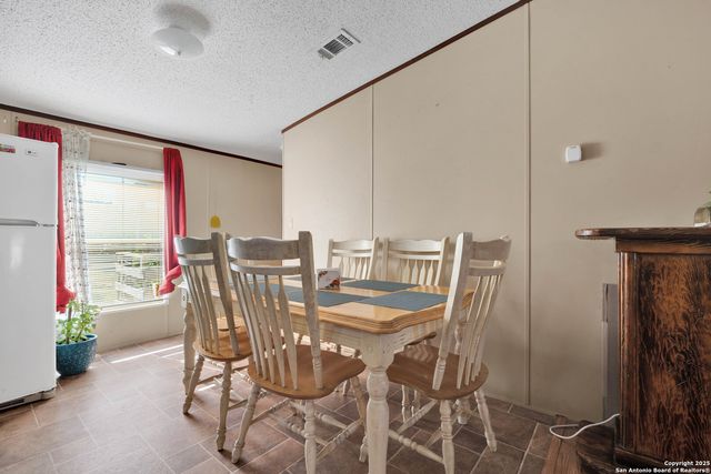 7176 Burshard Rd, San Antonio, TX 78263