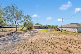 7176 Burshard Rd, San Antonio, TX 78263