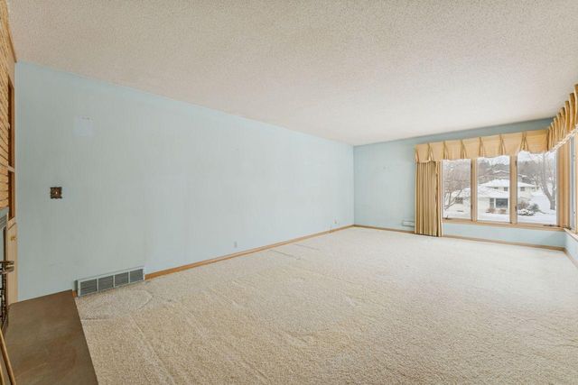 8149 Westwood Hills Drive, Saint Louis Park, MN 55426