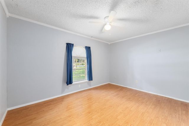 5714 Cherrywood Lane, Arlington, TX 76016