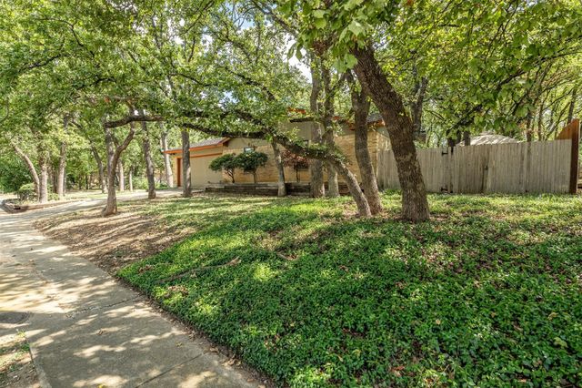 5714 Cherrywood Lane, Arlington, TX 76016