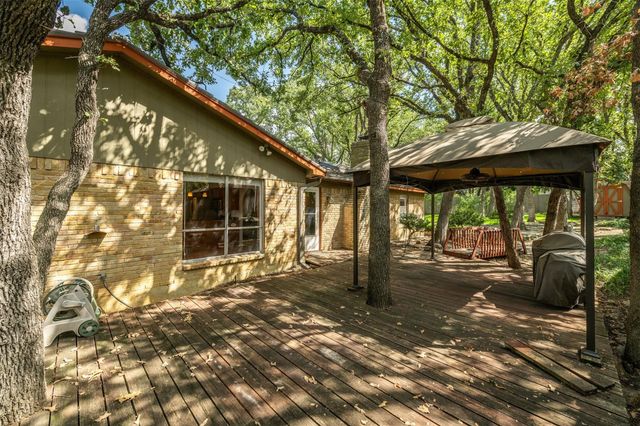 5714 Cherrywood Lane, Arlington, TX 76016