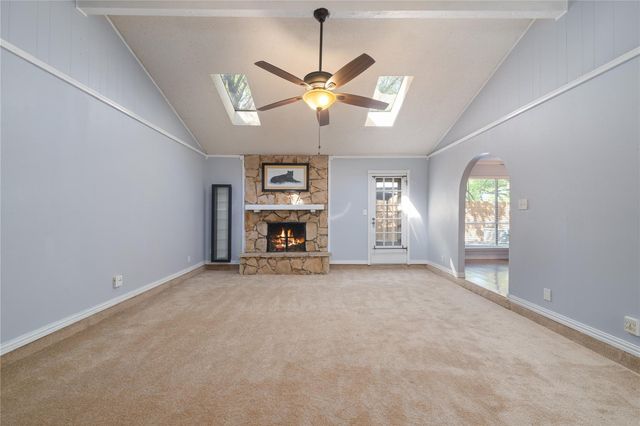 5714 Cherrywood Lane, Arlington, TX 76016