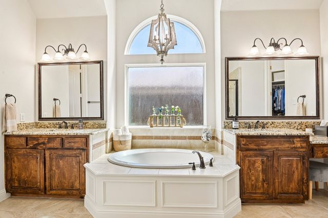 4664 Whispering Lake Drive, Frisco, TX 75036