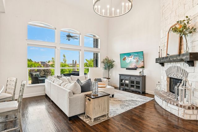 4664 Whispering Lake Drive, Frisco, TX 75036