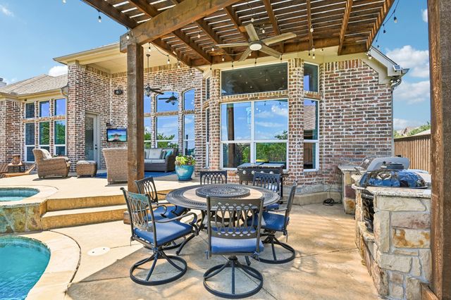 4664 Whispering Lake Drive, Frisco, TX 75036