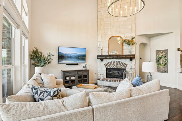 4664 Whispering Lake Drive, Frisco, TX 75036