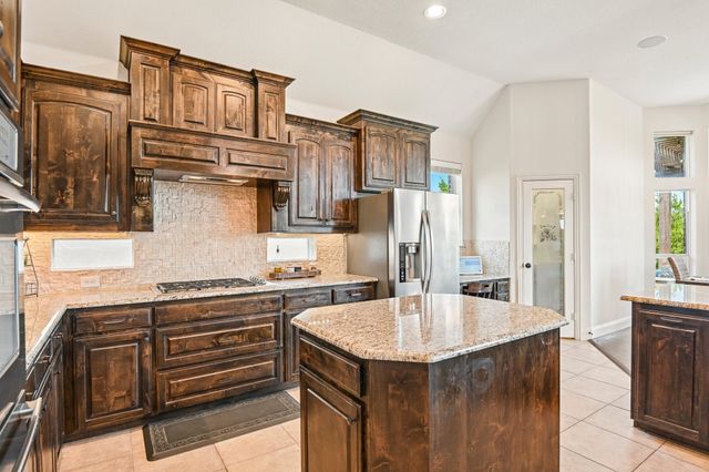 4664 Whispering Lake Drive, Frisco, TX 75036