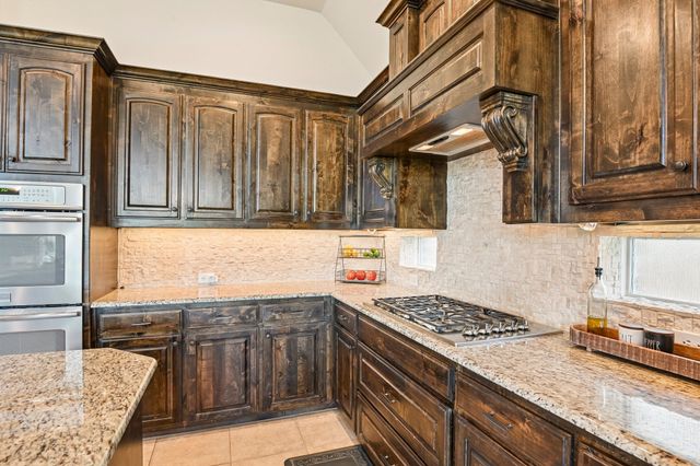 4664 Whispering Lake Drive, Frisco, TX 75036