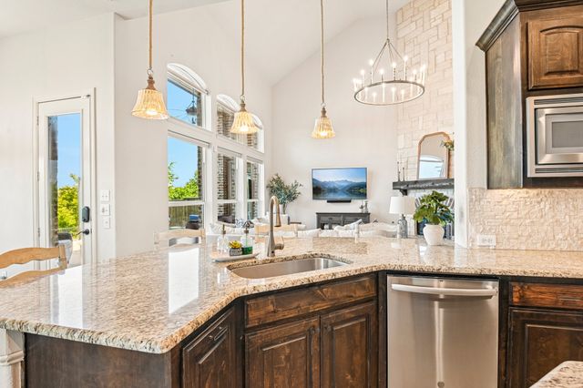 4664 Whispering Lake Drive, Frisco, TX 75036