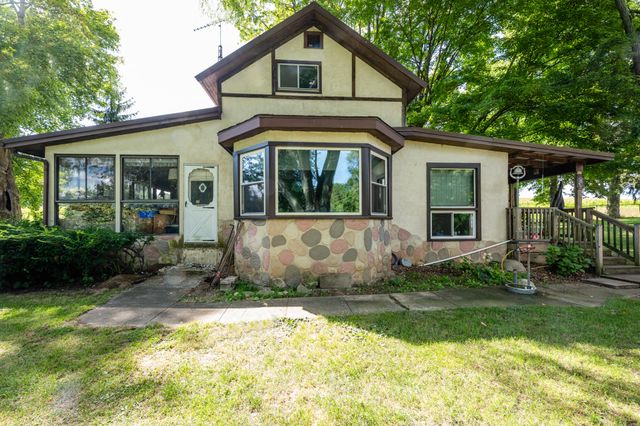 13228 Dutch Settlement Road, Marcellus, MI 49067