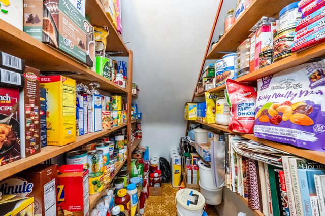 13228 Dutch Settlement Road, Marcellus, MI 49067