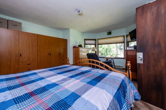 13228 Dutch Settlement Road, Marcellus, MI 49067