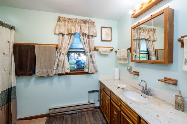 13228 Dutch Settlement Road, Marcellus, MI 49067