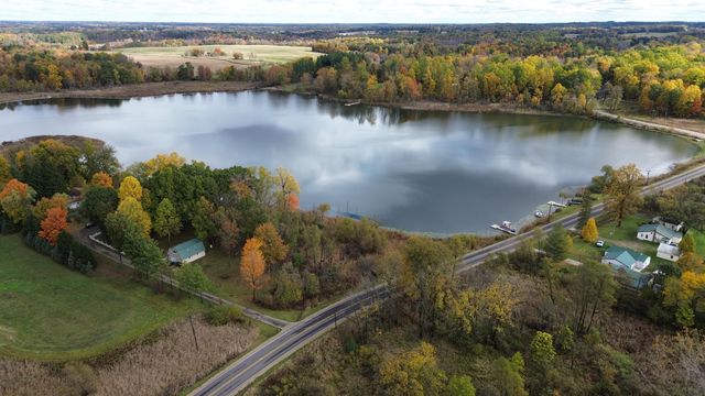 13228 Dutch Settlement Road, Marcellus, MI 49067