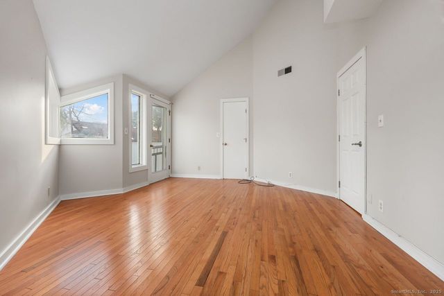 38 Chester Road, Easton, CT 06612