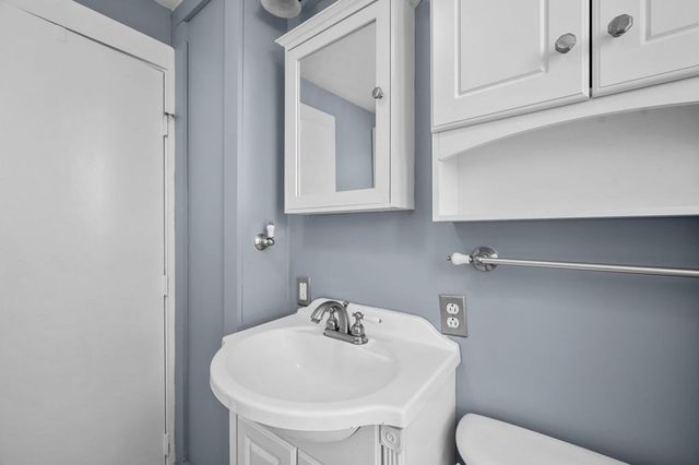 94 Eutaw Ave, Lynn, MA 01902