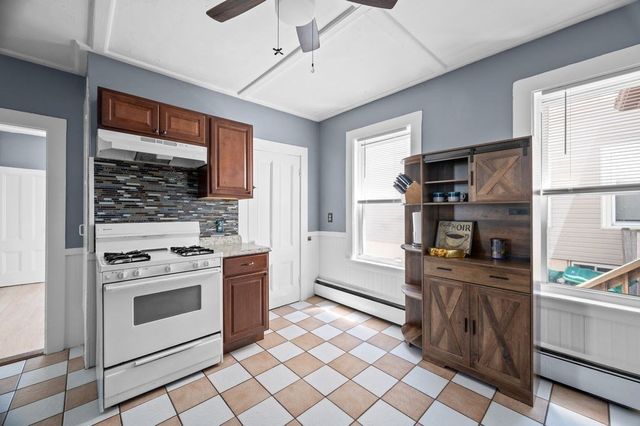 94 Eutaw Ave, Lynn, MA 01902