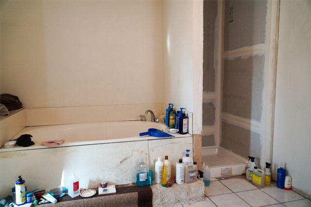 111 W 3rd Street, Keene, TX 76059