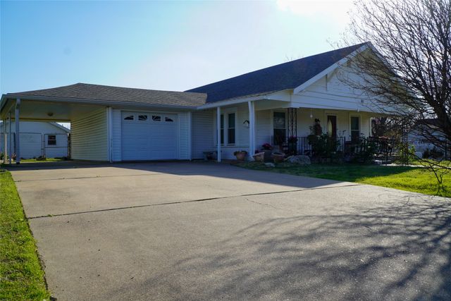 111 W 3rd Street, Keene, TX 76059