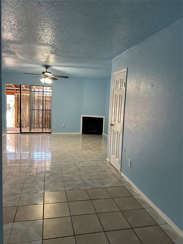 8405 Wilcrest Drive 1110, Houston, TX 77072