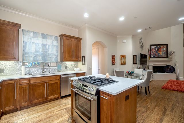 14745 Stanford Court, Addison, TX 75254