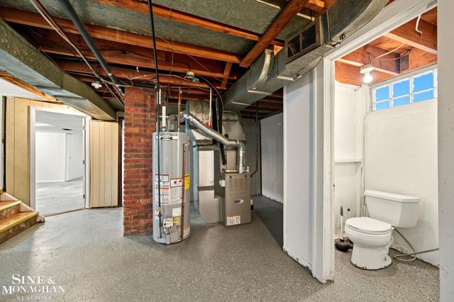 24060 Oneida Street, Oak Park, MI 48237