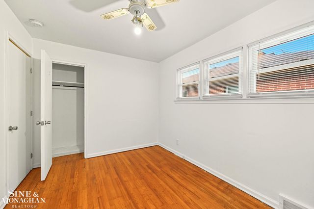 24060 Oneida Street, Oak Park, MI 48237