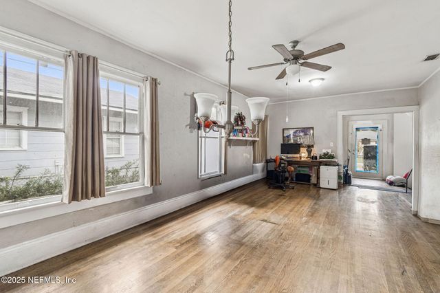 324 W 18TH Street, Jacksonville, FL 32206