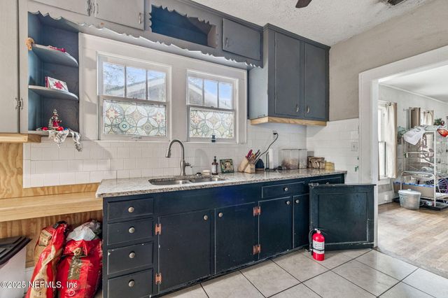 324 W 18TH Street, Jacksonville, FL 32206