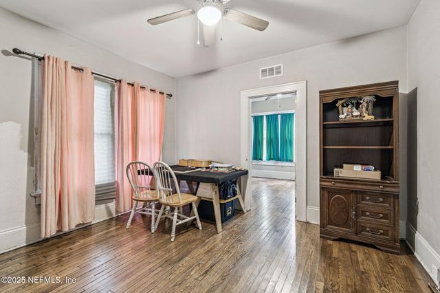 324 W 18TH Street, Jacksonville, FL 32206