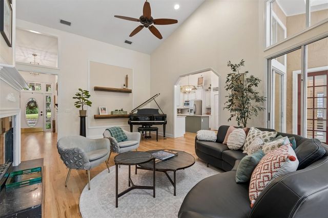 1686 EAGLE NEST CIR, Winter Springs, FL 32708