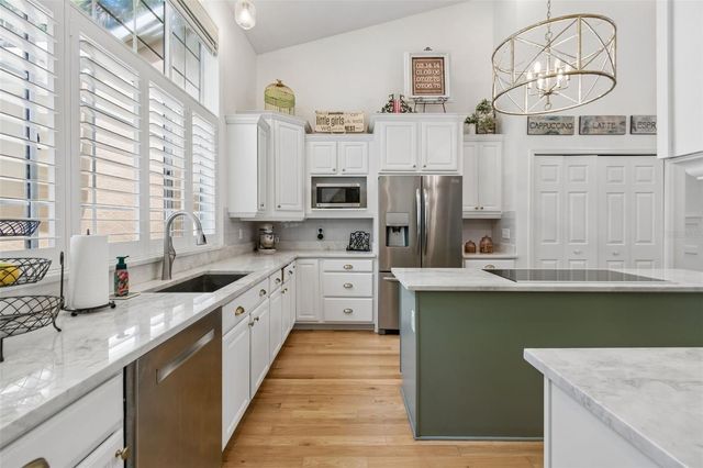 1686 EAGLE NEST CIR, Winter Springs, FL 32708