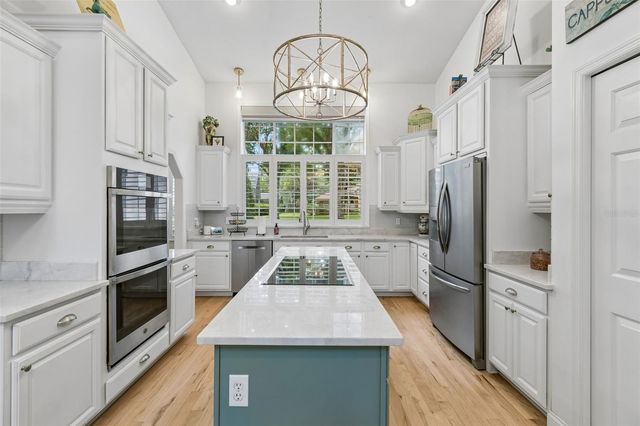 1686 EAGLE NEST CIR, Winter Springs, FL 32708