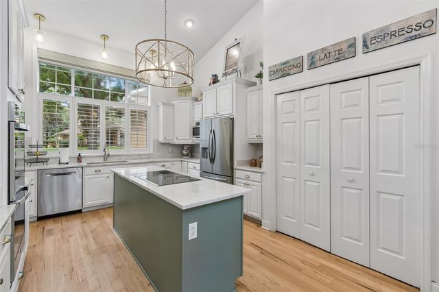 1686 EAGLE NEST CIR, Winter Springs, FL 32708