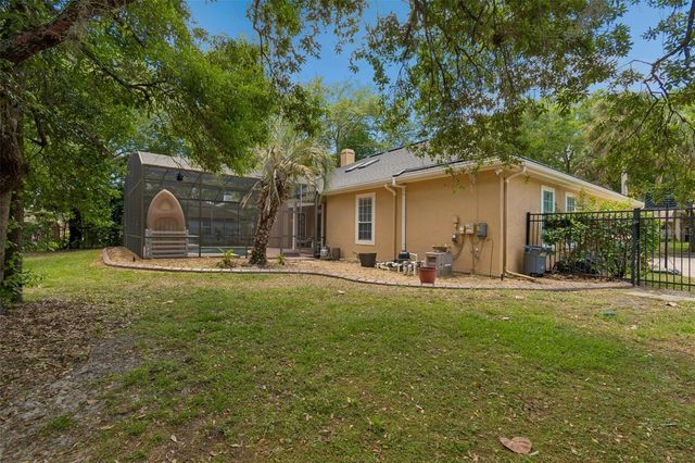 1686 EAGLE NEST CIR, Winter Springs, FL 32708