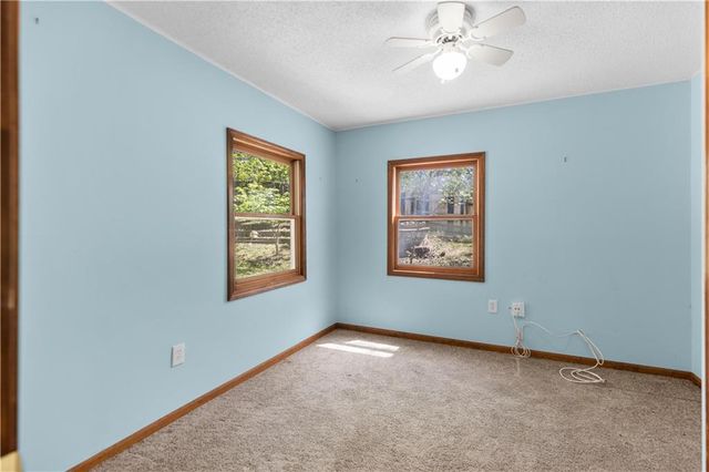 4135 NE Kelsey Road, Kansas City, MO 64116