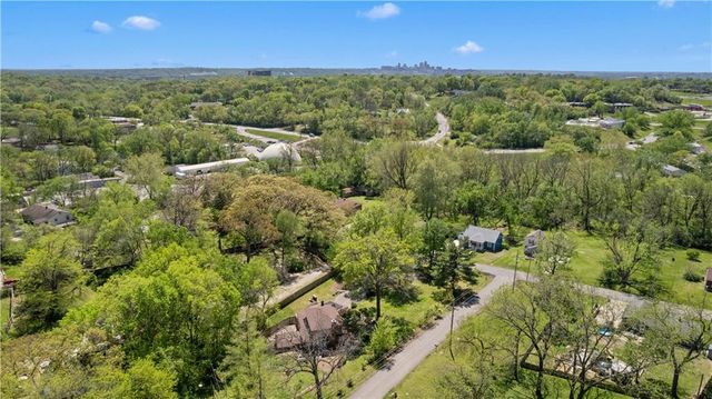 4135 NE Kelsey Road, Kansas City, MO 64116