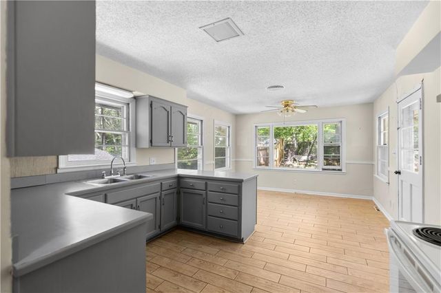 4135 NE Kelsey Road, Kansas City, MO 64116